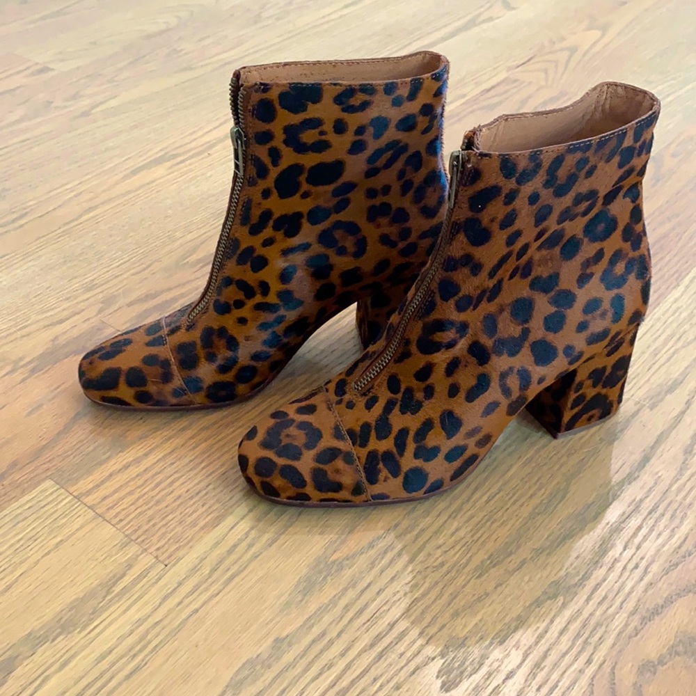 Leopard print real calf fur Madewell ankle boots